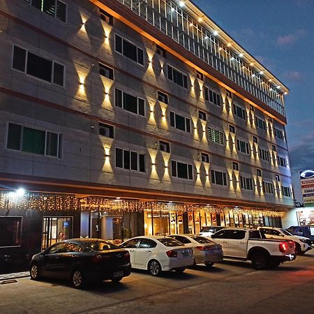 Emmaus Condotel アンヘレス エクステリア 写真