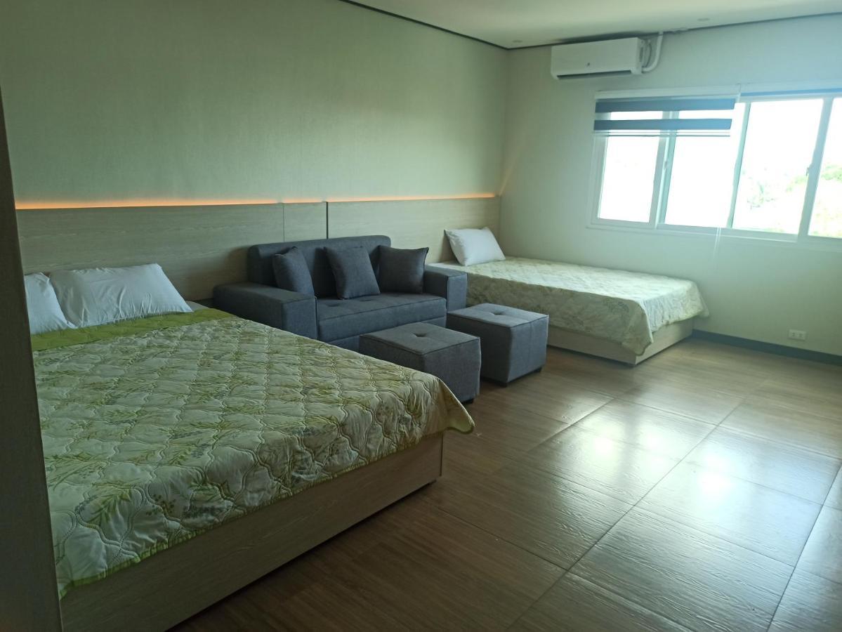 Emmaus Condotel アンヘレス エクステリア 写真