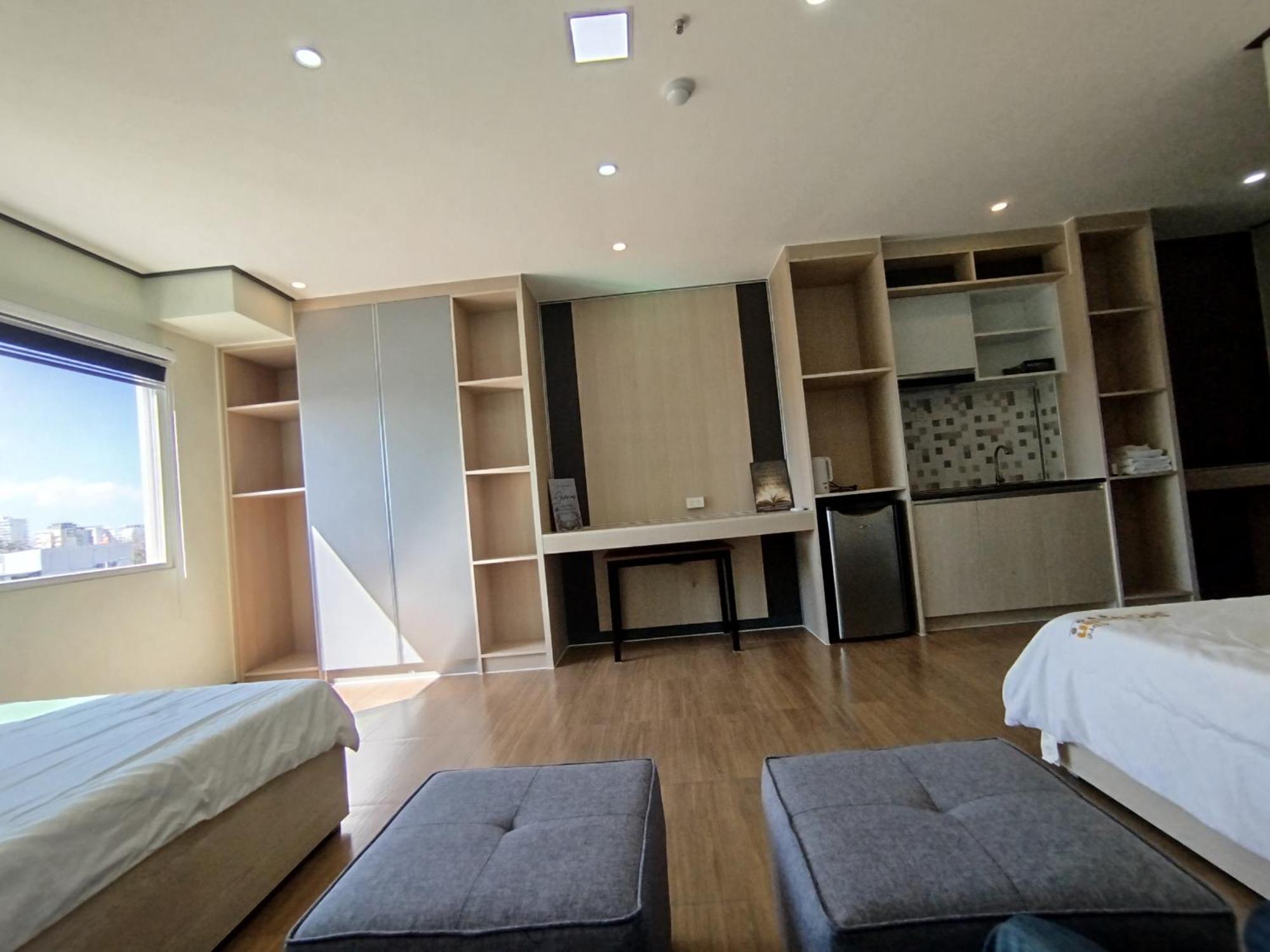 Emmaus Condotel アンヘレス エクステリア 写真