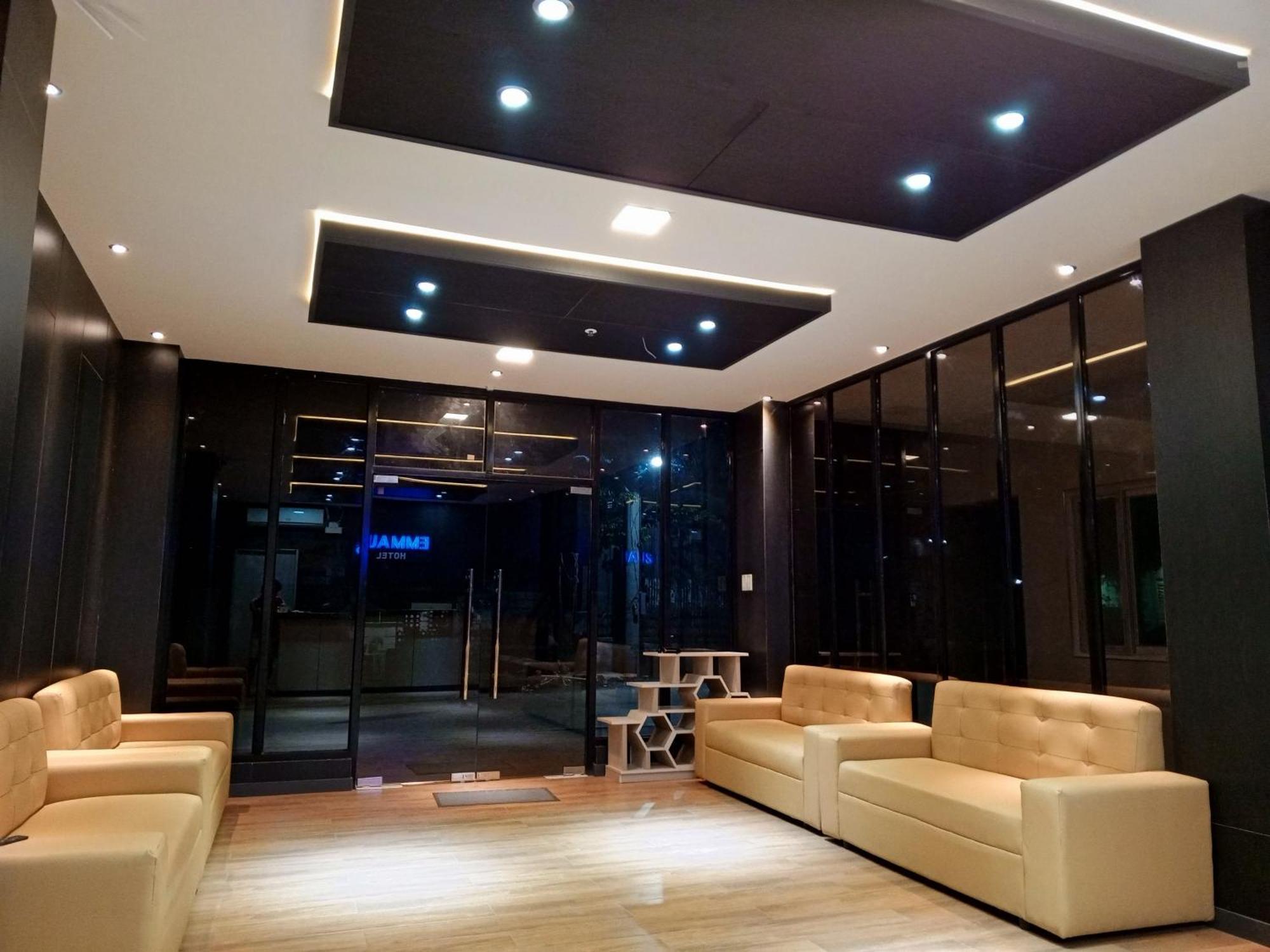Emmaus Condotel アンヘレス エクステリア 写真