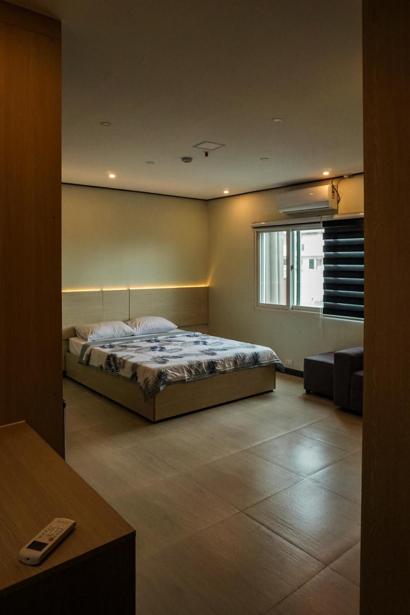 Emmaus Condotel アンヘレス エクステリア 写真
